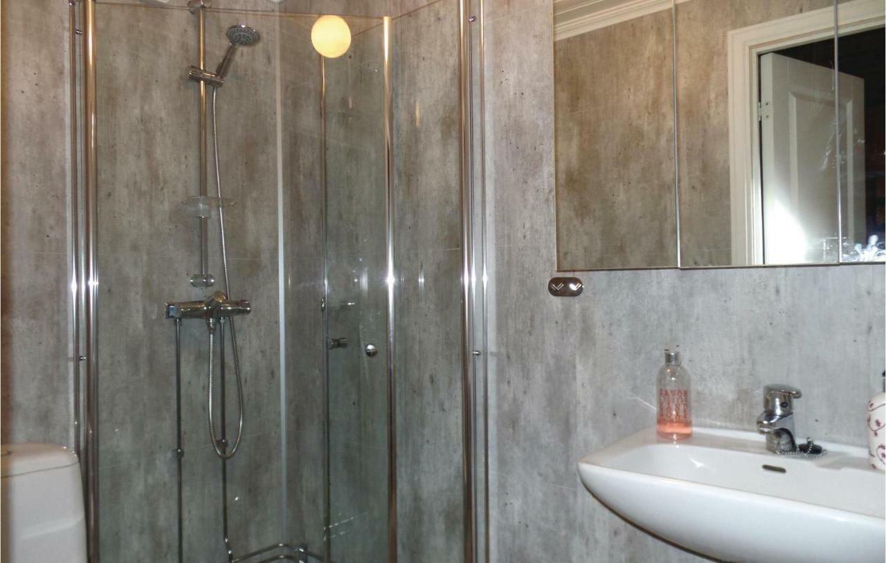 Kveldsro Villa Eina Екстериор снимка